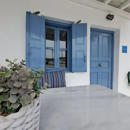 Ariadne Pool At Apartamento *