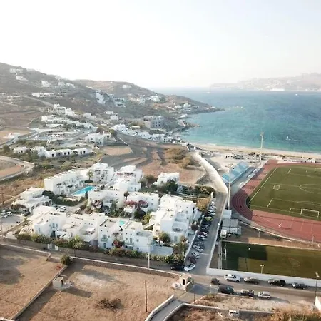 Ariadne Pool At Appartement